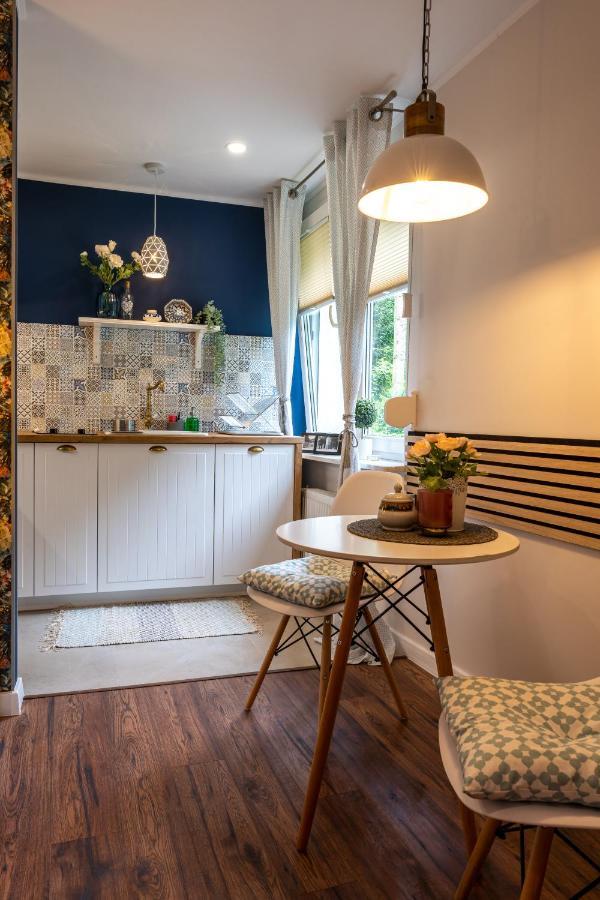 Apartament Przy Parku Nałęczów Exteriör bild